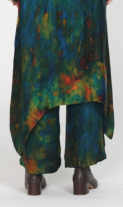 Flowers in a vase Pants