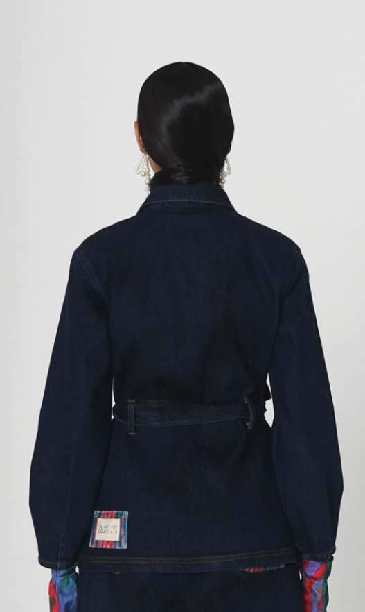 The wandering line Jacket